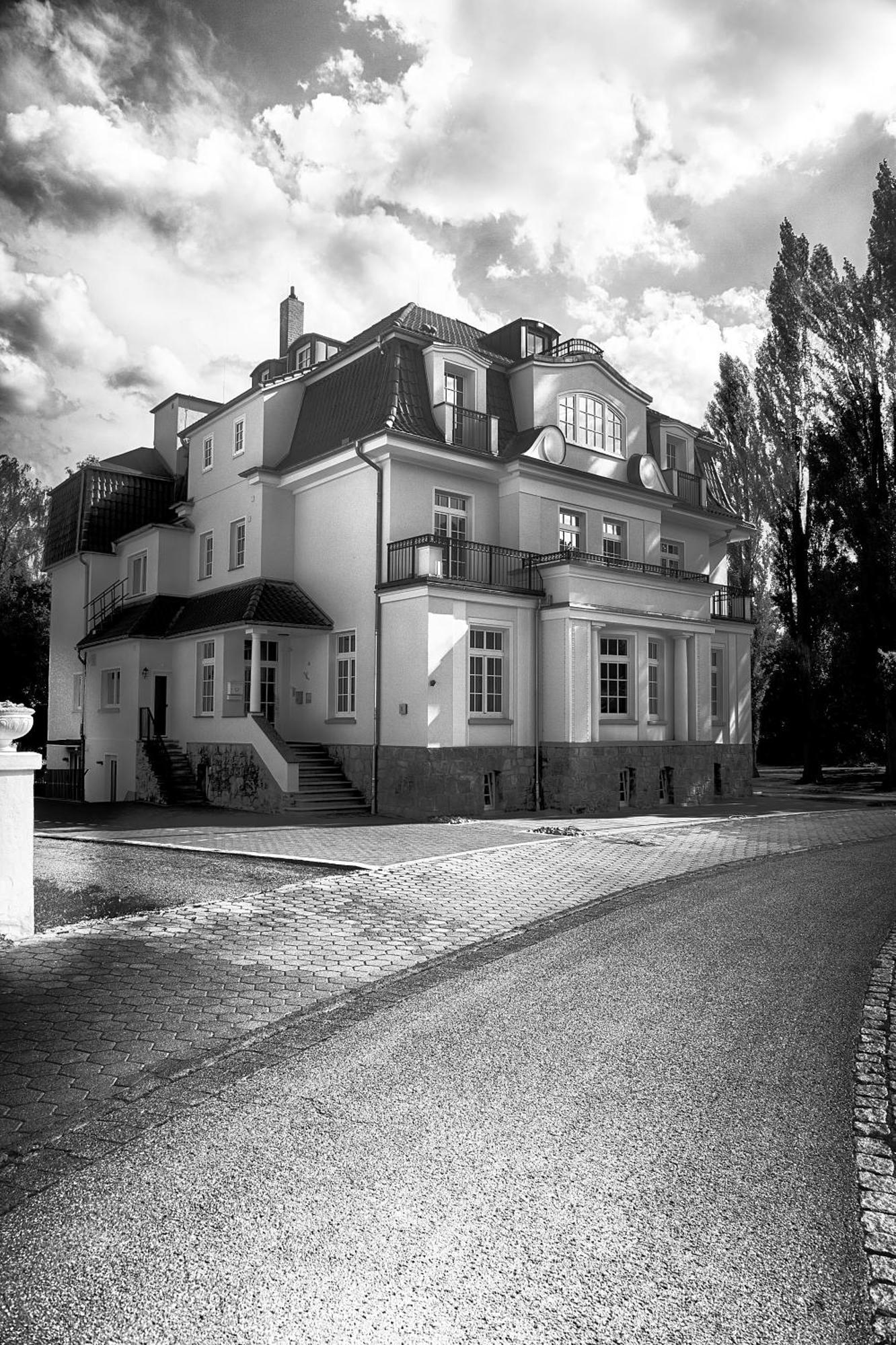 Hotel Dirks Am Schloss Bad Pyrmont Εξωτερικό φωτογραφία